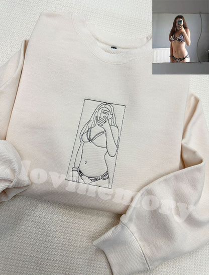 Spicy Photo Outline Embroidery Crews/Hoodies